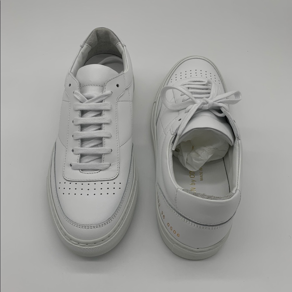 COMMON PROJECTS Resort Low-Top Classic Sneaker - Picture 5 of 14